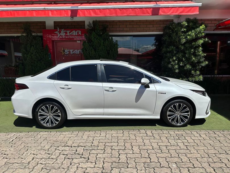 Toyota Corolla Altis Prem. 1.8 Aut. (Híbrido)