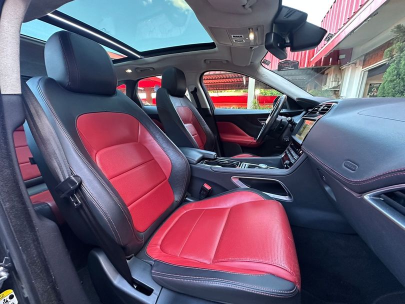 Jaguar F-Pace 3.0 R-Sport 340cv Aut.