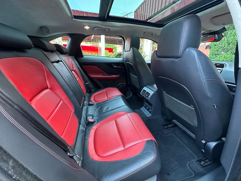 Jaguar F-Pace 3.0 R-Sport 340cv Aut.