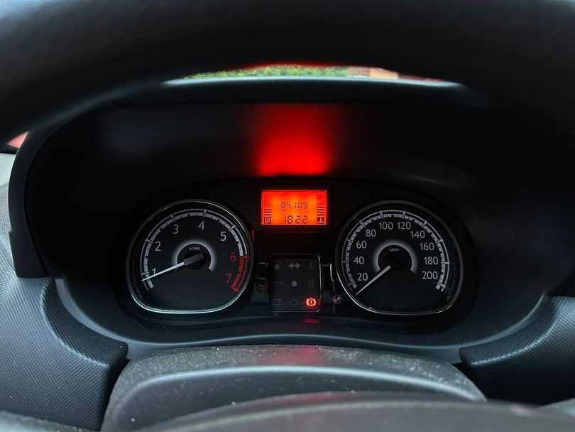 Renault SANDERO Expression Hi-Flex 1.6 8V 5p