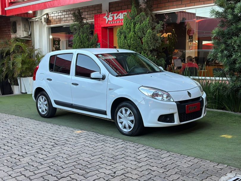 Renault SANDERO Expression Hi-Flex 1.6 8V 5p