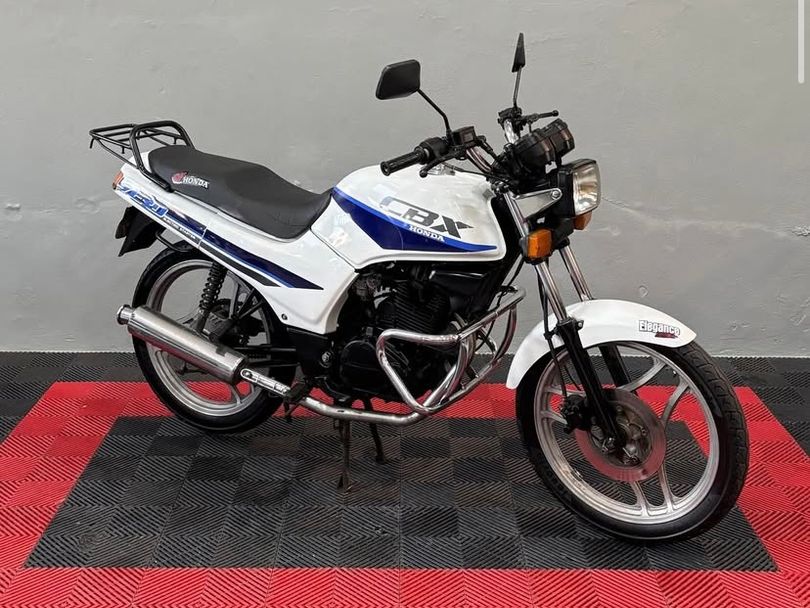 HONDA CBX 150 AERO