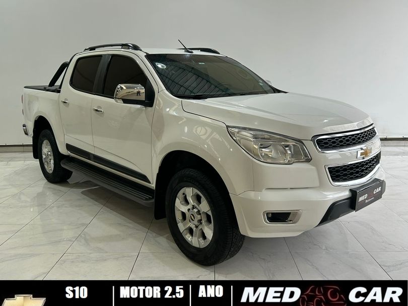 Chevrolet S10 Pick-Up LTZ 2.5 Flex 4x2 CD