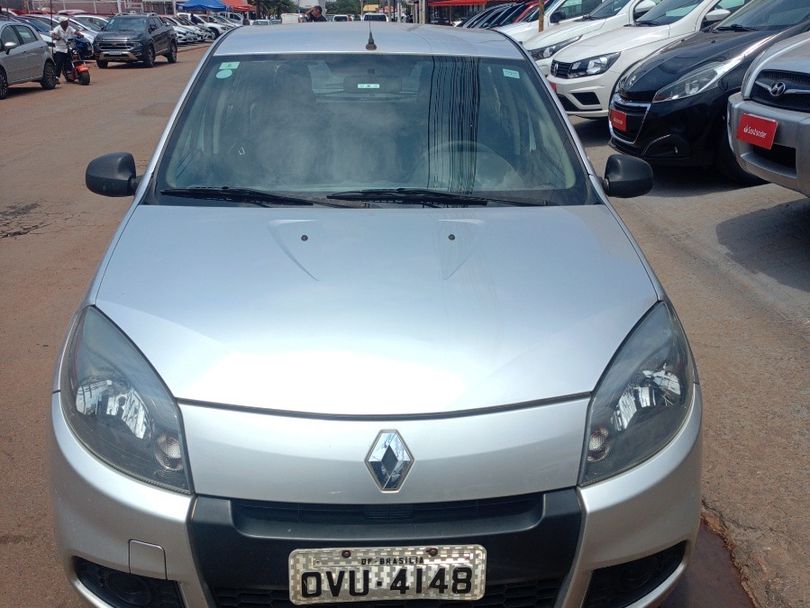 Renault SANDERO Authentique Hi-Flex 1.0 16V 5p