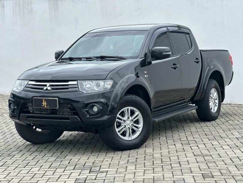 Mitsubishi L200 Triton HPE 3.2 CD TB Int.Diesel Aut