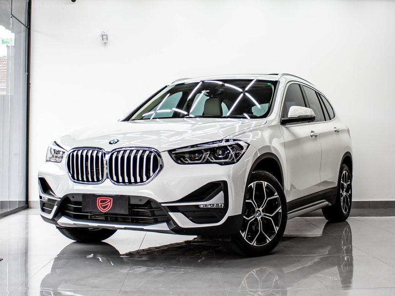 BMW X1 SDRIVE 20i X-Line 2.0 TB Active Flex