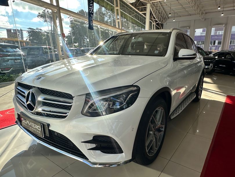 Mercedes GLC 250 Sport 4MATIC 2.0 TB 16V Aut.