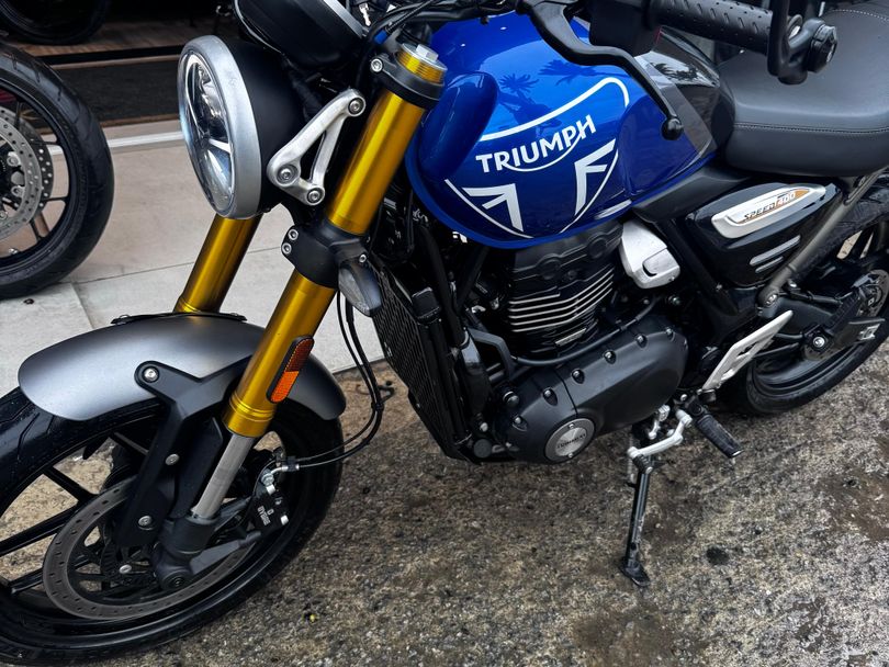 TRIUMPH SPEED 400