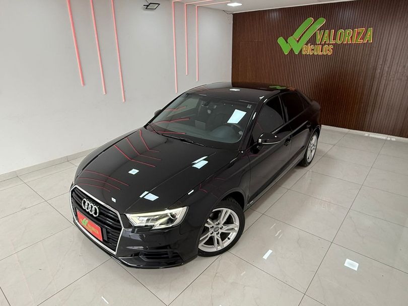 Audi A3 Sedan Prestige 1.4 TFSI Flex Tip.