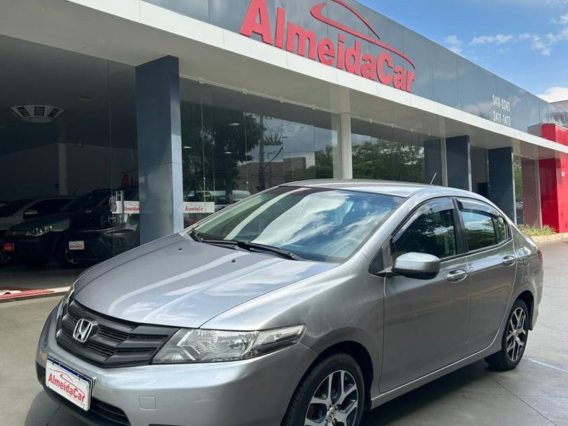 Honda CITY Sedan SPORT 1.5 FLEX 16V 4p Mec.