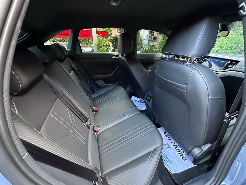 VolksWagen Nivus Highline 1.0 200 TSI Flex Aut.