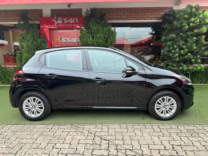 Peugeot 208 Allure 1.2 Flex 12V 5p Mec.