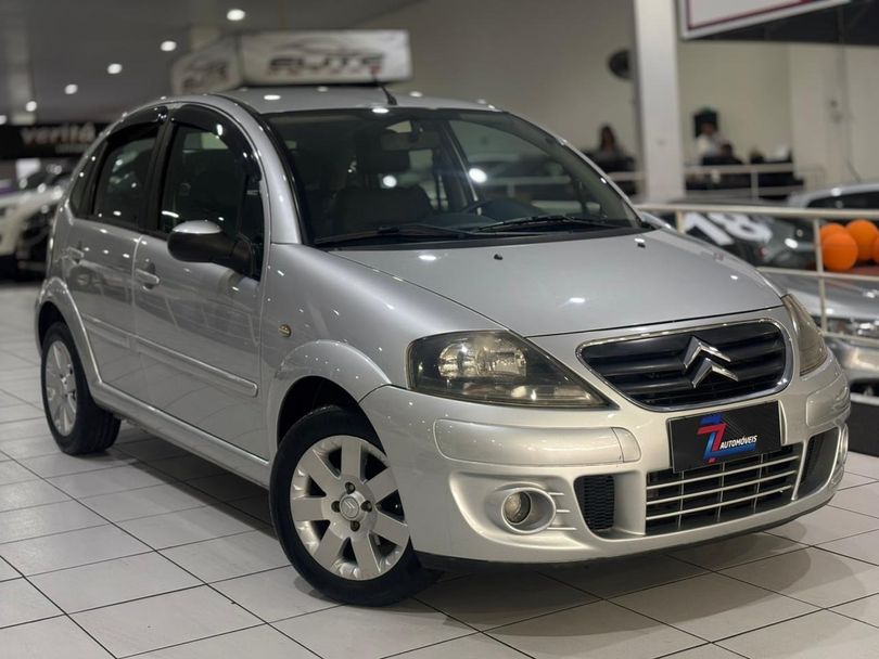 Citroën C3 GLX 1.4/ GLX Sonora 1.4 Flex 8V 5p