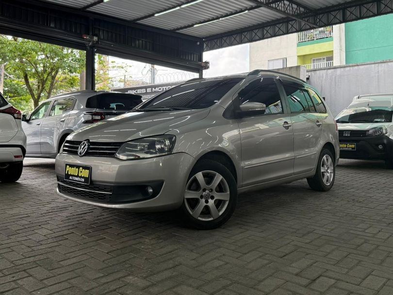 VolksWagen SPACEFOX 1.6/ 1.6 Trend Total Flex 8V 5p