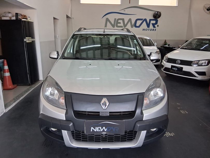 Renault SANDERO STEPWAY Hi-Flex 1.6 16V 5p Aut.