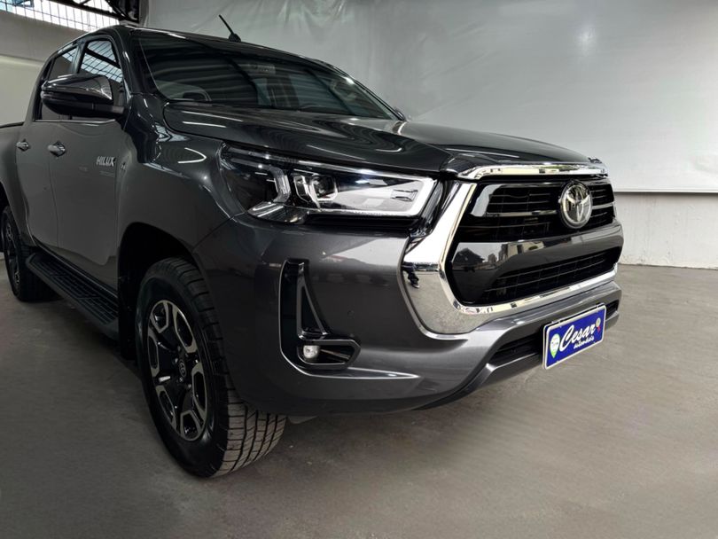 Toyota Hilux CD SRX 4x4 2.8 TDI 16V Diesel Aut.