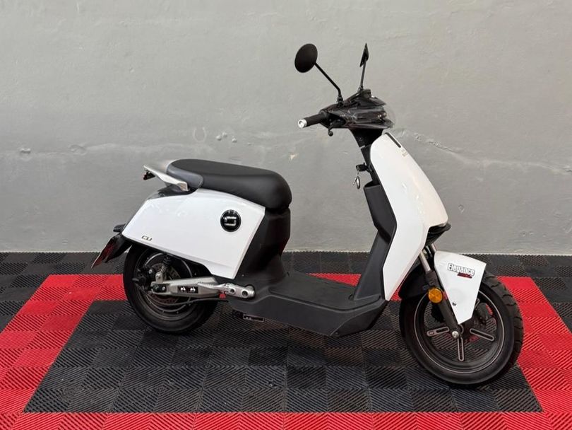 SUPER SOCO CUX 2788W (Elétrica)