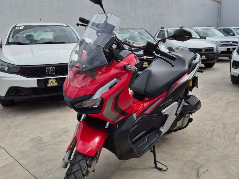 HONDA ADV 150