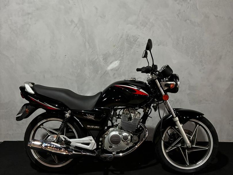 SUZUKI EN 125 YES