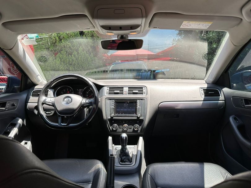 VolksWagen JETTA Comfortline 1.4 TSI 16V 4p Aut.