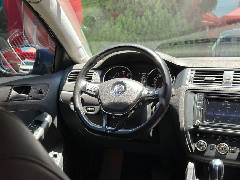 VolksWagen JETTA Comfortline 1.4 TSI 16V 4p Aut.