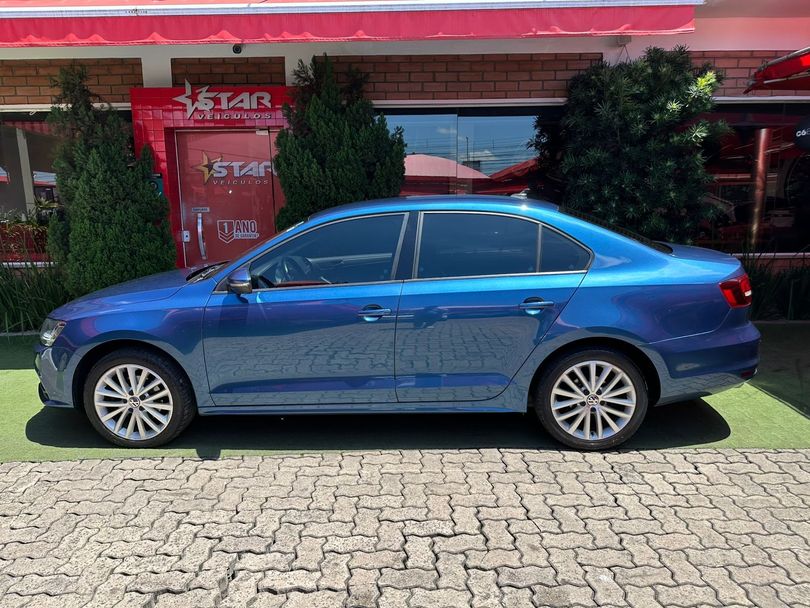VolksWagen JETTA Comfortline 1.4 TSI 16V 4p Aut.