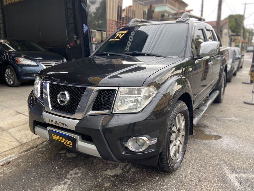 Nissan Frontier SL CD 4x4 2.5TB Diesel Aut