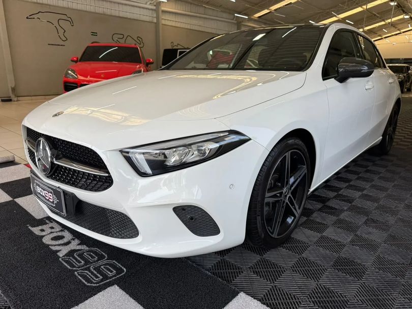 MERCEDES-BENZ 2.0 CGI GASOLINA SPORT 7G-DCT