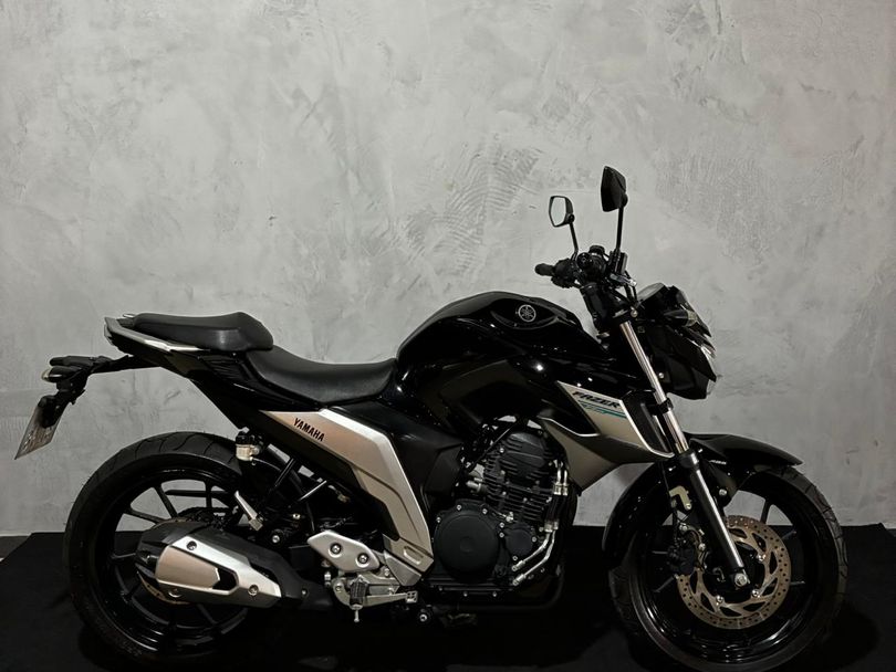 YAMAHA FZ25 250 FAZER FLEX
