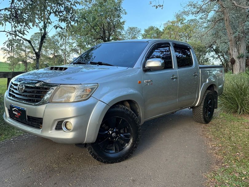 Toyota Hilux CD SR D4-D 4x4 3.0  TDI Dies.
