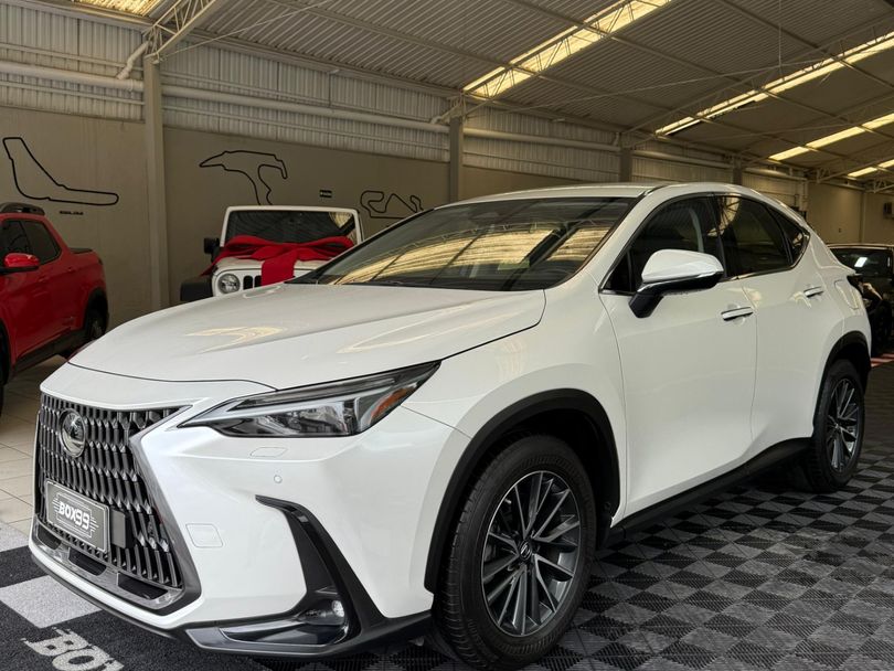 Lexus NX-350h 4x4 Dynamic 2.5 16V Aut. (Híb.)