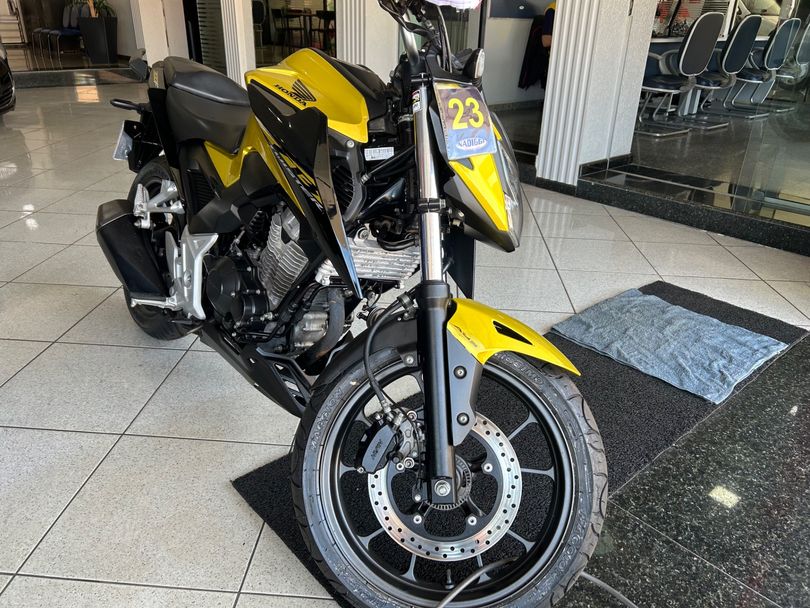 Honda CB300F TWISTER ABS