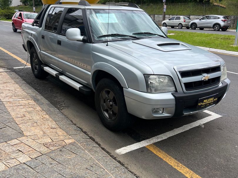 Chevrolet S10 P-Up Executive 2.4 MPFI F.Power CD