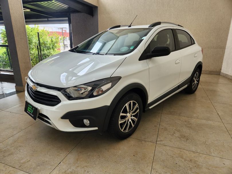 Chevrolet ONIX HATCH ACTIV 1.4 8V Flex 5p Mec.