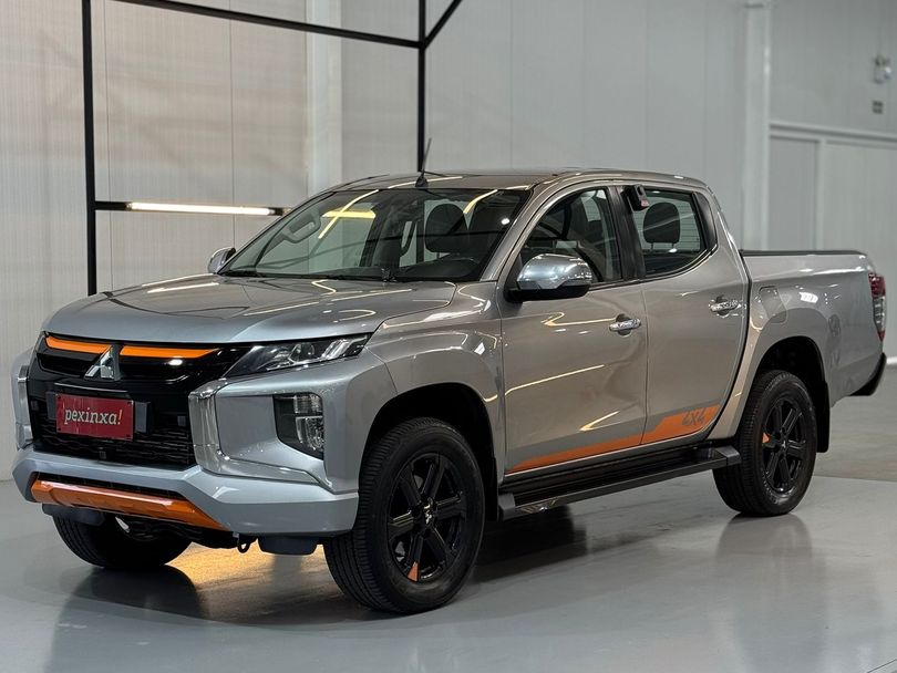 Mitsubishi L200 Triton Sport HPE-S 2.4 CD Dies. Aut