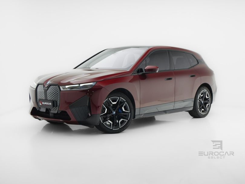 BMW iX XDrive 50 Sport Aut. (Elétrico)