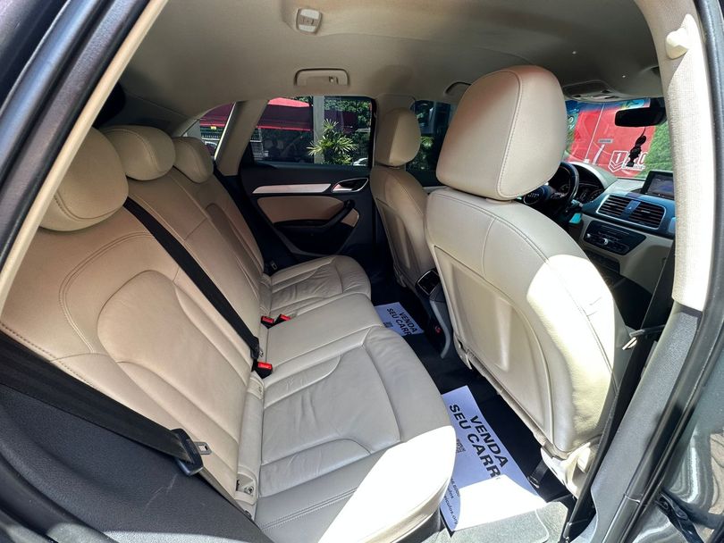 Audi Q3 1.4 TFSI/TFSI Flex S-tronic 5p