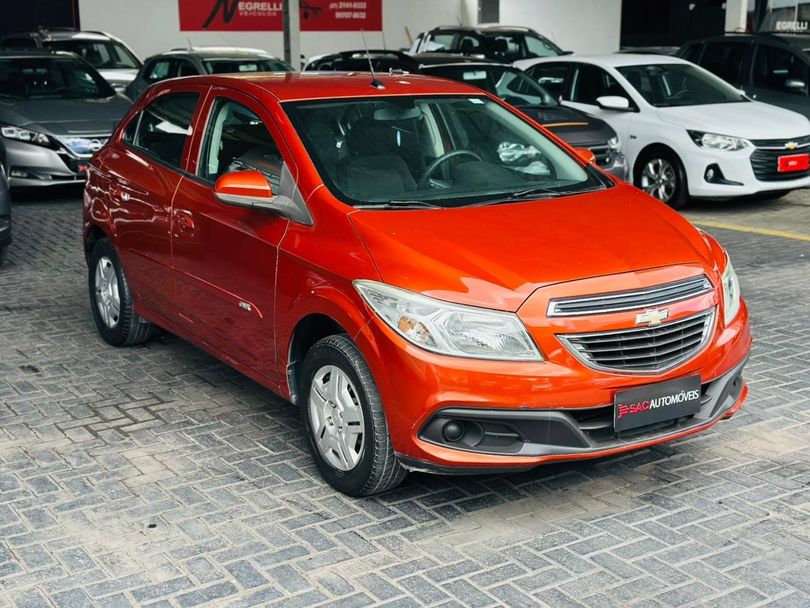 Chevrolet ONIX HATCH LT 1.0 8V FlexPower 5p Mec.