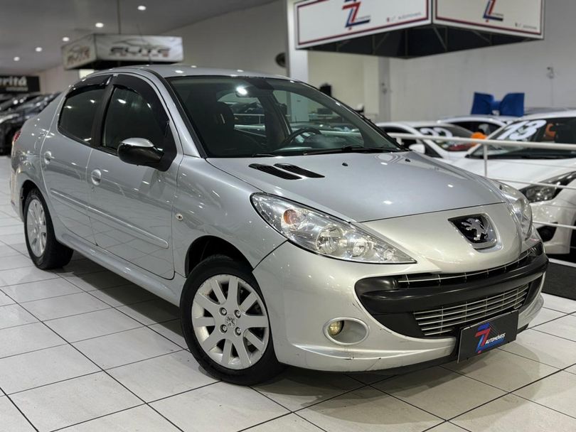 Peugeot 207 Sedan Passion XS 1.6 Flex 16V 4p