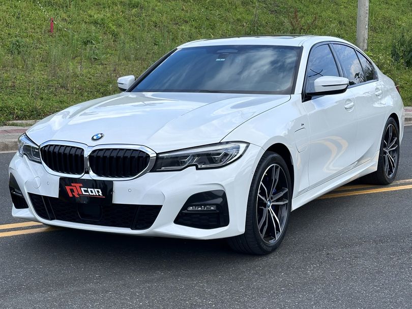 BMW 330e M Sport 2.0 Turbo Aut. (Híbrido)