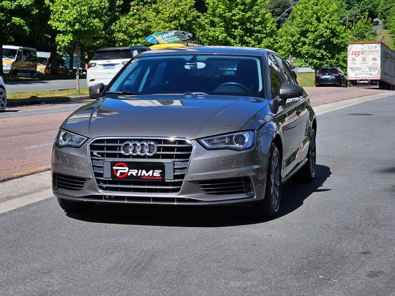 Audi A3 Sedan 1.4/ Attra. 16V TB FSI S-tronic