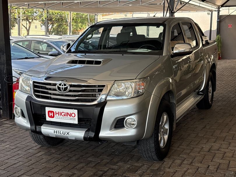 Toyota Hilux CD SRV D4-D 4x4 3.0 TDI Diesel Aut