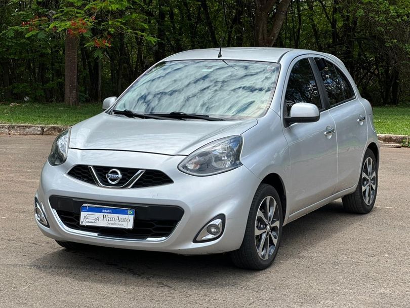 Nissan MARCH SL 1.6 16V Flex Fuel 5p