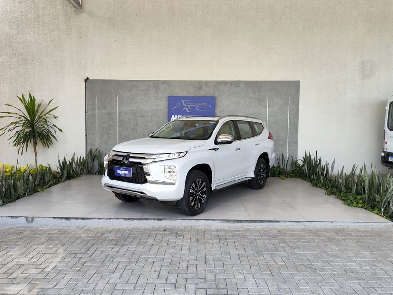 Mitsubishi Pajero Sport HPE-S 2.4  4x4 Diesel Aut.