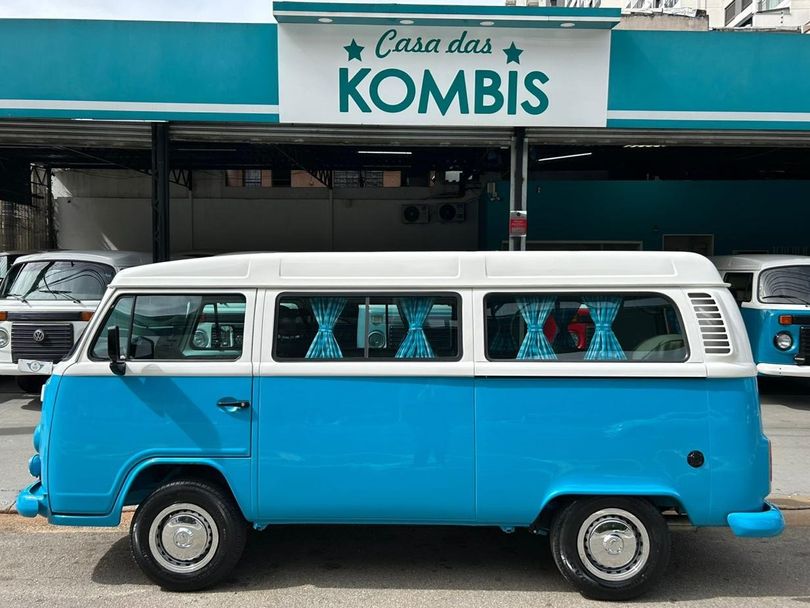 VolksWagen Kombi Standard 1.4 Mi Total Flex 8V