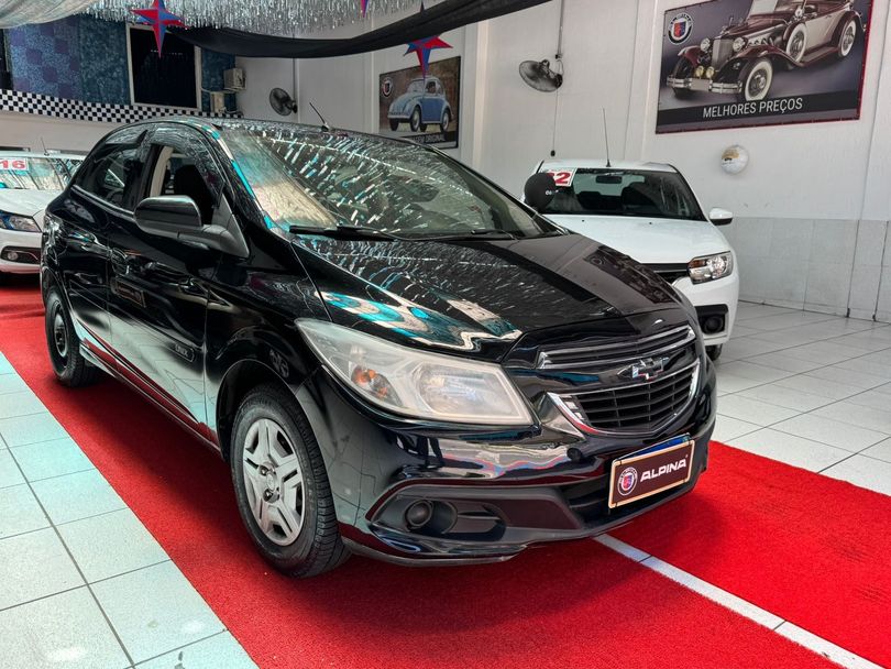 Chevrolet ONIX HATCH LT 1.0 8V FlexPower 5p Mec.