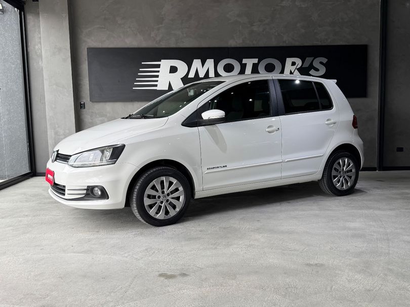 VolksWagen Fox Comfortline 1.0 Flex 8V 5p