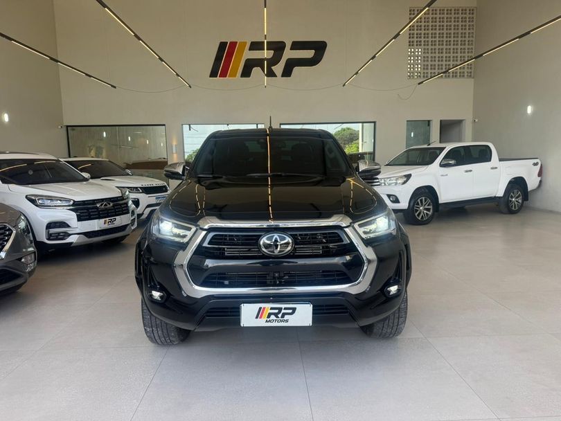 Toyota Hilux CD SRX Plus 4x4 2.8 TDI Die. Aut.