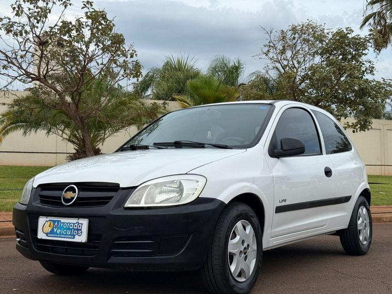 Chevrolet Celta Life/ LS 1.0 MPFI 8V FlexPower 3p