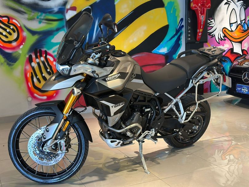 TRIUMPH TIGER 900 RALLY PRO